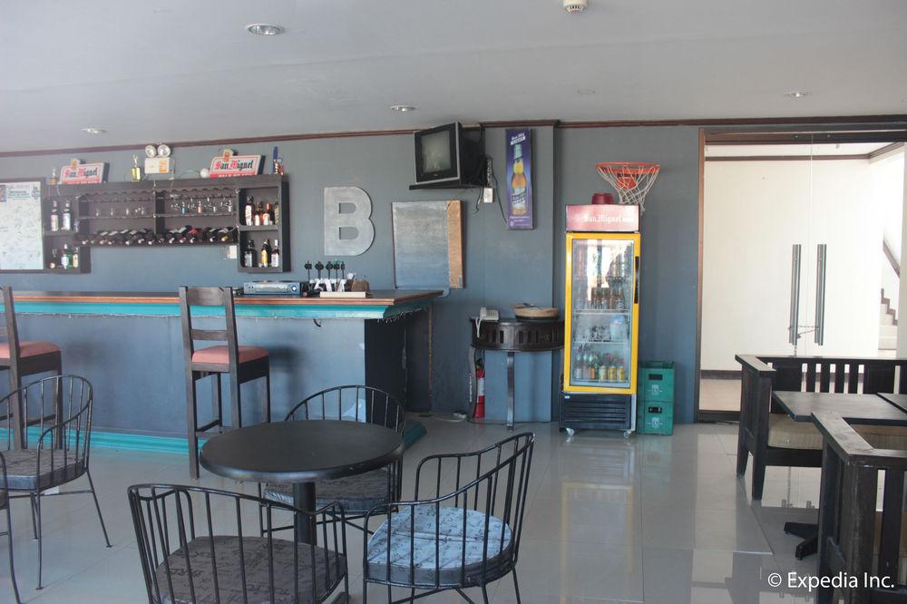 Ilocos Norte Hotel & Convention Center Laoag Dış mekan fotoğraf