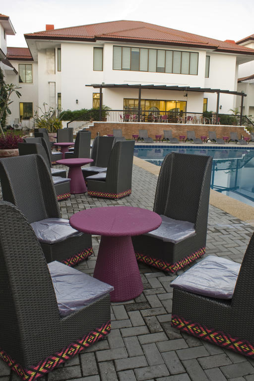 Ilocos Norte Hotel & Convention Center Laoag Dış mekan fotoğraf